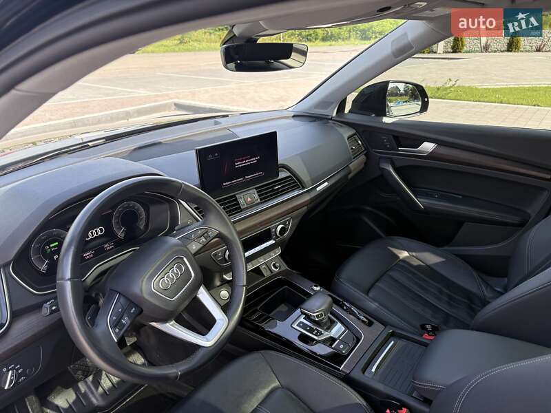 Позашляховик / Кросовер Audi Q5 2021 в Мостиській