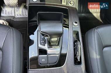 Внедорожник / Кроссовер Audi Q5 2021 в 