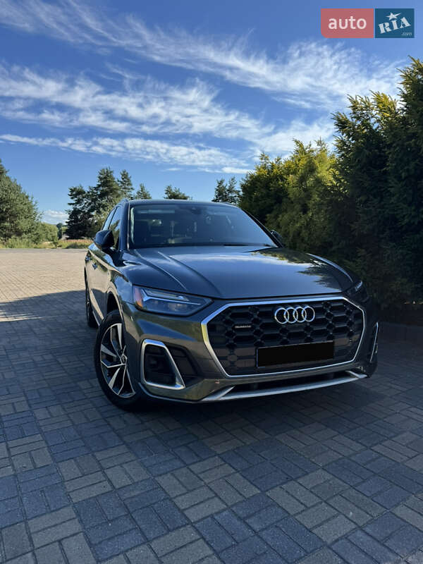 Audi Q5 2021