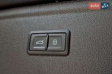 Внедорожник / Кроссовер Audi Q5 2022 в 