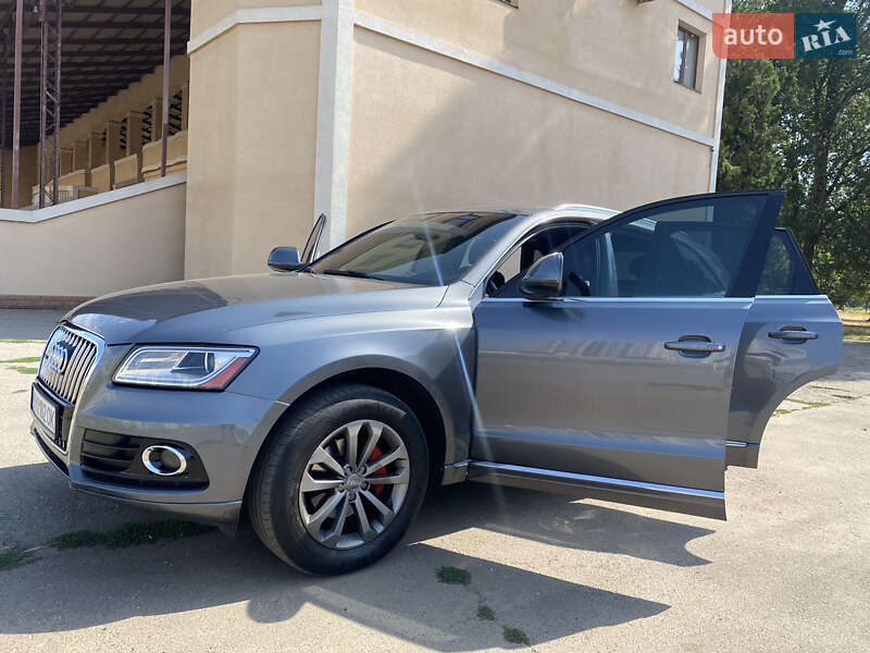 Внедорожник / Кроссовер Audi Q5 2012 в Одессе
