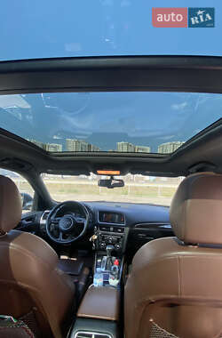 Внедорожник / Кроссовер Audi Q5 2012 в 