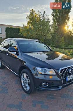 Позашляховик / Кросовер Audi Q5 2015 в Павлограді