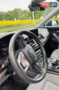 Внедорожник / Кроссовер Audi Q5 2019 в 