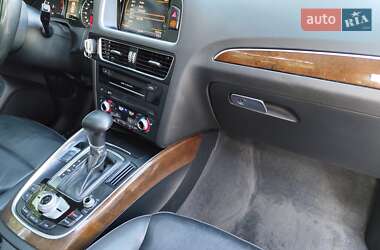 Внедорожник / Кроссовер Audi Q5 2015 в 