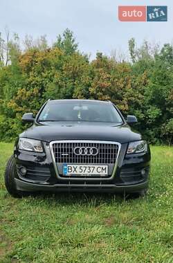 Внедорожник / Кроссовер Audi Q5 2010 в 
