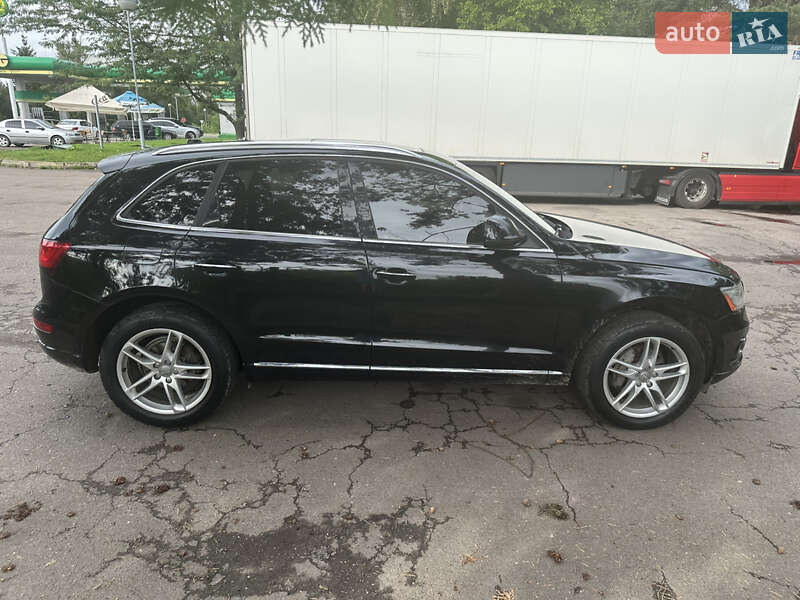 Позашляховик / Кросовер Audi Q5 2014 в Сколе