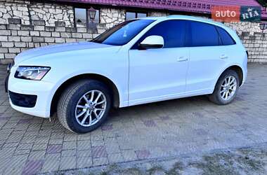 Внедорожник / Кроссовер Audi Q5 2011 в 