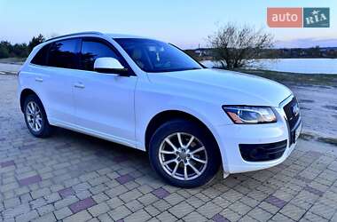 Внедорожник / Кроссовер Audi Q5 2011 в 
