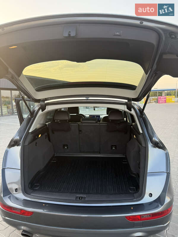 Позашляховик / Кросовер Audi Q5 2016 в Вознесенську