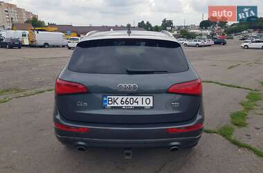 Позашляховик / Кросовер Audi Q5 2014 в 