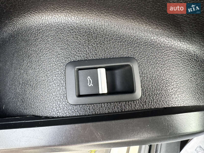 Внедорожник / Кроссовер Audi Q5 2020 в Стрые