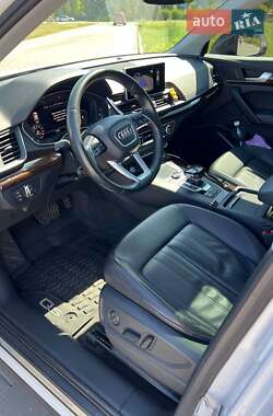 Внедорожник / Кроссовер Audi Q5 2019 в 