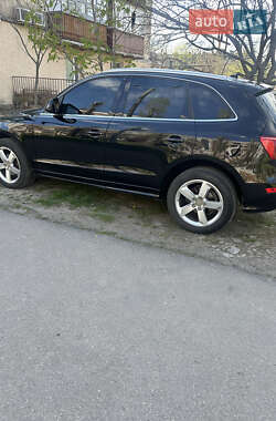 Позашляховик / Кросовер Audi Q5 2011 в 