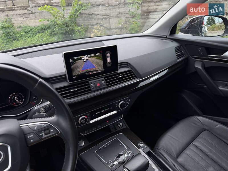 Позашляховик / Кросовер Audi Q5 2017 в Києві
