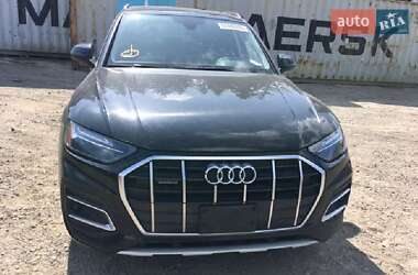 Внедорожник / Кроссовер Audi Q5 2020 в 