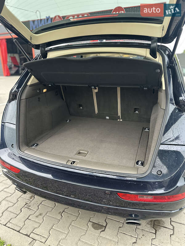 Позашляховик / Кросовер Audi Q5 2016 в Києві