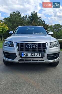 Внедорожник / Кроссовер Audi Q5 2009 в 