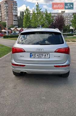 Внедорожник / Кроссовер Audi Q5 2009 в 