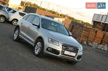 Внедорожник / Кроссовер Audi Q5 2016 в 