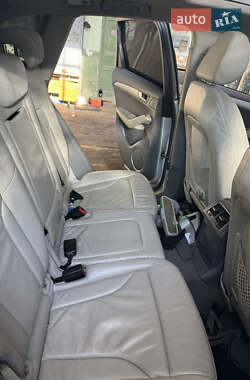 Внедорожник / Кроссовер Audi Q5 2009 в 
