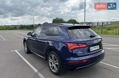 Внедорожник / Кроссовер Audi Q5 2019 в 