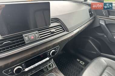 Внедорожник / Кроссовер Audi Q5 2019 в 