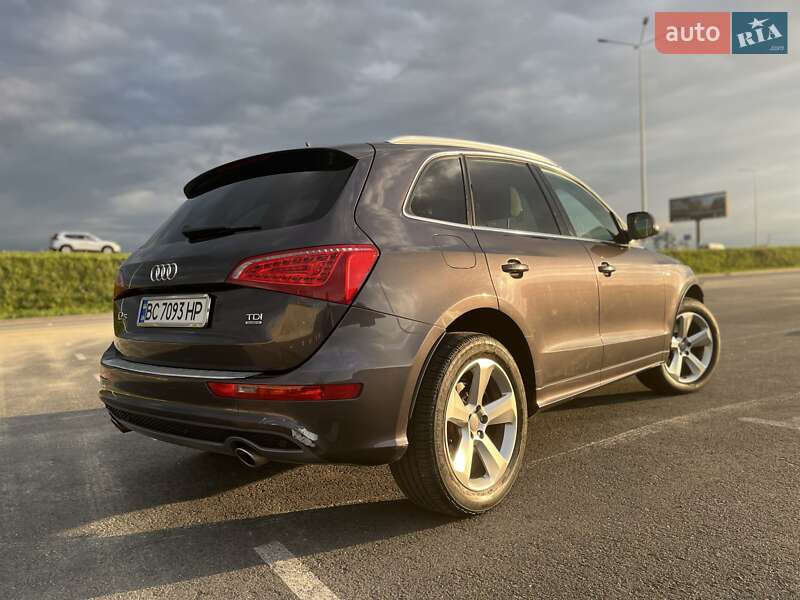 Внедорожник / Кроссовер Audi Q5 2011 в Львове
