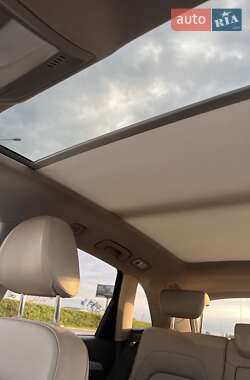 Внедорожник / Кроссовер Audi Q5 2011 в 