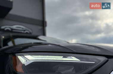 Внедорожник / Кроссовер Audi Q5 2022 в 