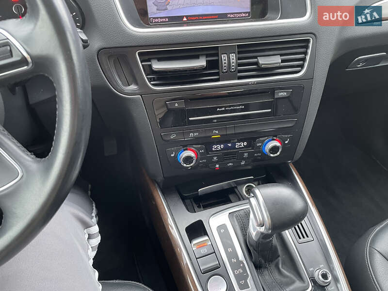 Внедорожник / Кроссовер Audi Q5 2014 в Бучаче