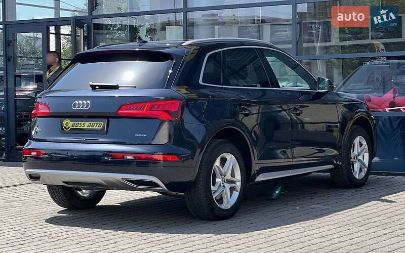 Внедорожник / Кроссовер Audi Q5 2019 в Ивано-Франковске
