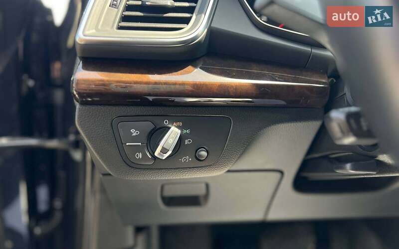 Внедорожник / Кроссовер Audi Q5 2019 в Ивано-Франковске