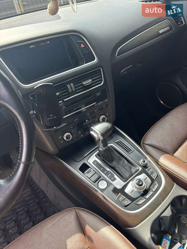 Внедорожник / Кроссовер Audi Q5 2015 в Полтаве