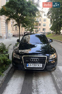 Позашляховик / Кросовер Audi Q5 2011 в Києві