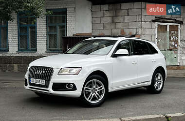 Внедорожник / Кроссовер Audi Q5 2012 в 