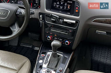 Внедорожник / Кроссовер Audi Q5 2012 в 