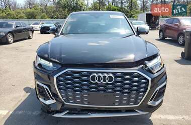 Внедорожник / Кроссовер Audi Q5 2022 в 