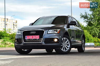 Внедорожник / Кроссовер Audi Q5 2015 в 