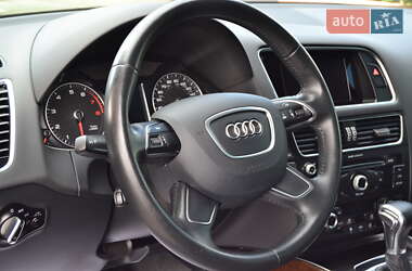 Внедорожник / Кроссовер Audi Q5 2015 в 