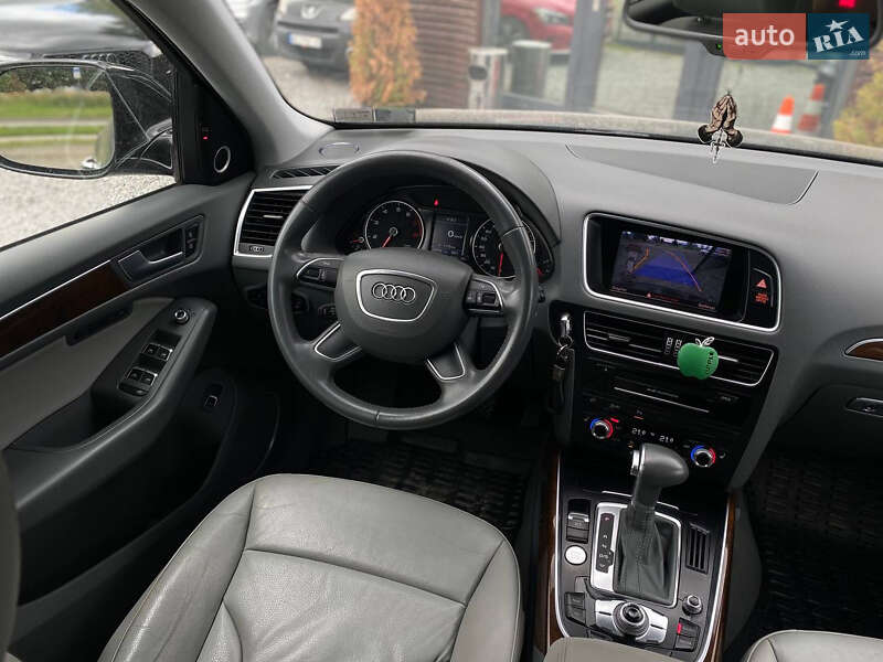 Внедорожник / Кроссовер Audi Q5 2014 в Львове