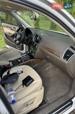Позашляховик / Кросовер Audi Q5 2014 в 