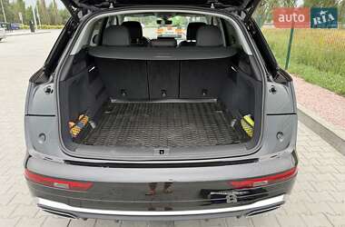 Внедорожник / Кроссовер Audi Q5 2023 в 