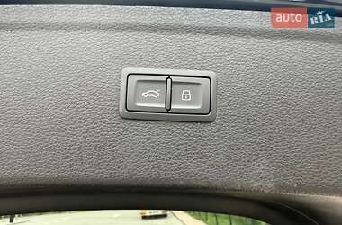 Внедорожник / Кроссовер Audi Q5 2023 в 