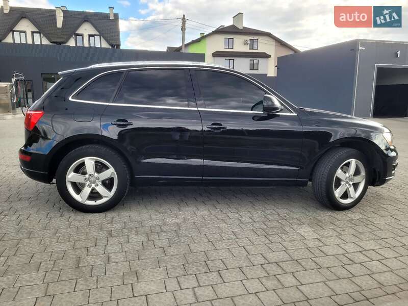 Внедорожник / Кроссовер Audi Q5 2010 в Львове