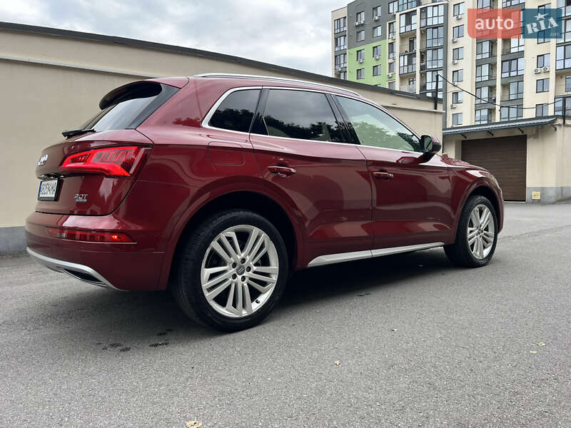 Внедорожник / Кроссовер Audi Q5 2018 в Виннице