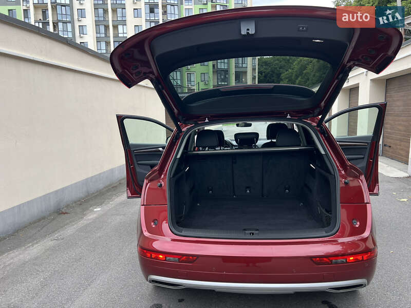 Внедорожник / Кроссовер Audi Q5 2018 в Виннице