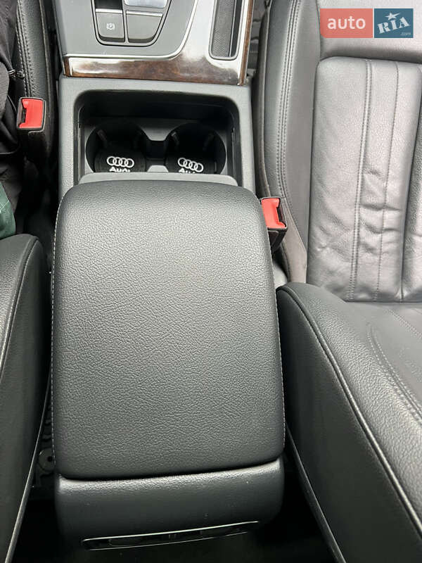 Внедорожник / Кроссовер Audi Q5 2018 в Виннице