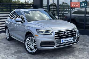 Позашляховик / Кросовер Audi Q5 2018 в Рівному