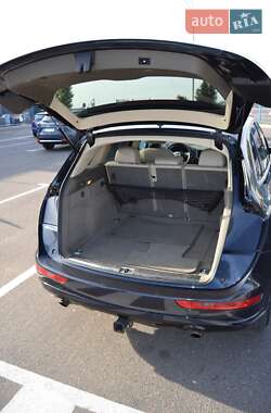 Внедорожник / Кроссовер Audi Q5 2012 в 
